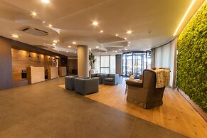 Sport Village Hotel & Spa