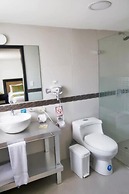 Embassy Quito Hotel