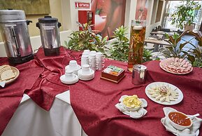 Embassy Quito Hotel