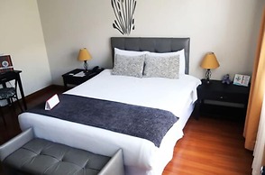 Embassy Quito Hotel