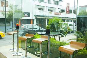 Embassy Quito Hotel