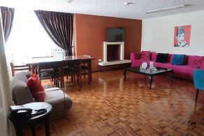 Embassy Quito Hotel