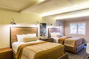 Fredericksburg Inn & Suites