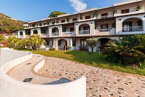 Hotel Tritone