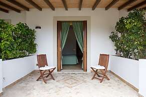 Hotel Tritone