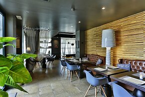 Elite Hotel & Spa