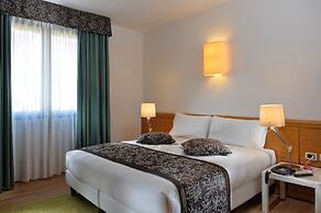 Elite Hotel & Spa