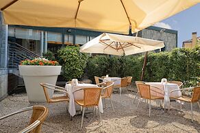 Elite Hotel & Spa