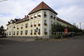 Hotel Korona Eger