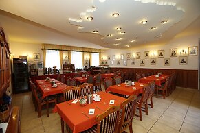 Hotel Korona Eger