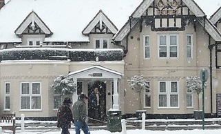 Manor Hotel