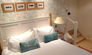 Manor Hotel