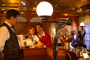 Hotel Antares