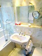 Hotel Antares