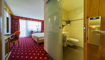 Hotel Excelsior
