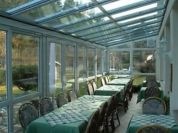 Vista Resort Hotel