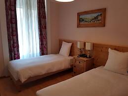 Hotel De Geneve
