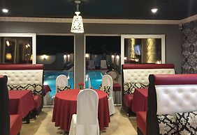 Eney Hotel