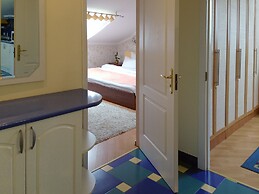 Eney Hotel