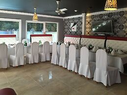 Eney Hotel