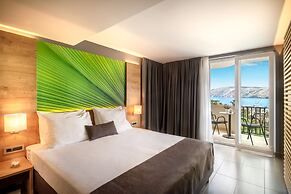 San Marino Resort
