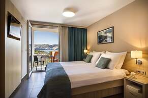 San Marino Resort