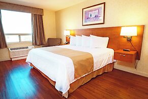 Rosslyn Inn and Suites