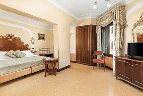 Hotel San Moisè