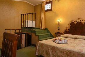 Hotel San Moisè