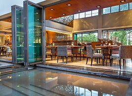 Twinpalms Surin Beach Phuket