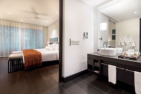 Twinpalms Surin Beach Phuket