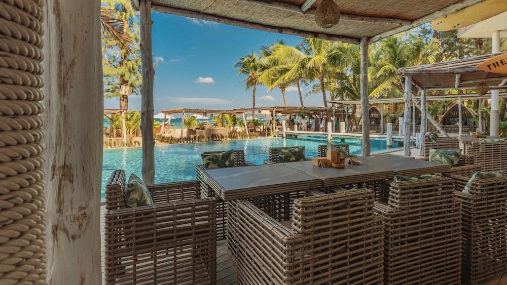 Twinpalms Surin Beach Phuket