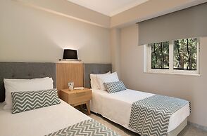 Pilot Beach Resort