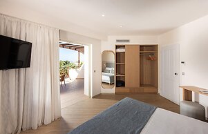Pilot Beach Resort
