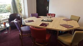 Queensgate Hotel