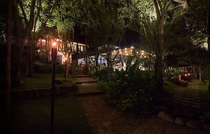 Deer Park Hotel