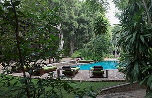 Deer Park Hotel