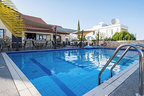 Anais Bay Hotel