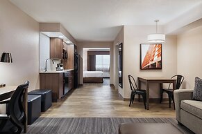 Canalta Hotel Airdrie
