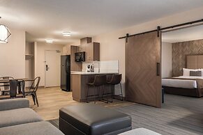 Canalta Hotel Airdrie