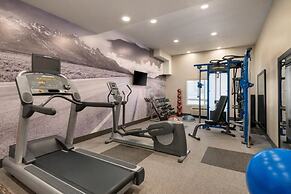 Canalta Hotel Airdrie