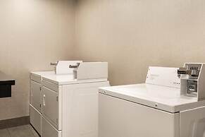Canalta Hotel Airdrie