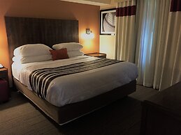 Waterloo Suites Hotel, Trademark Collection by Wyndham