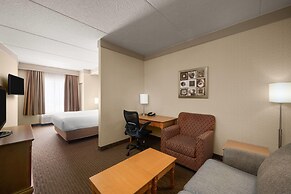 Waterloo Suites Hotel, Trademark Collection by Wyndham