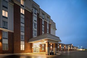 Waterloo Suites Hotel, Trademark Collection by Wyndham