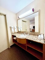Waterloo Suites Hotel, Trademark Collection by Wyndham