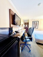 Waterloo Suites Hotel, Trademark Collection by Wyndham