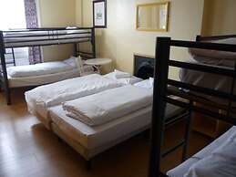 Dolphin Hotel