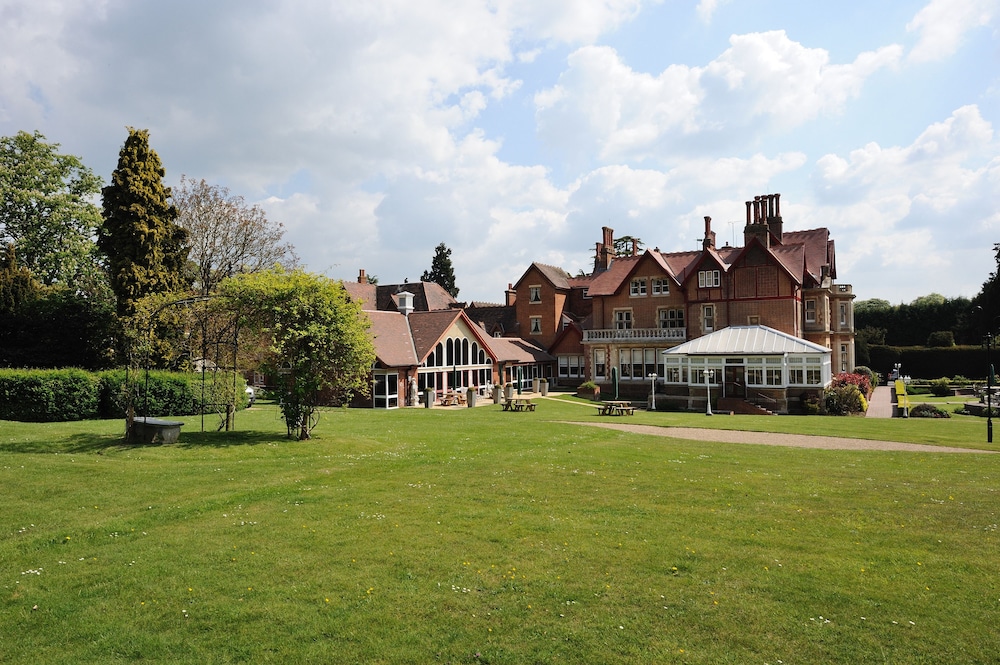 Pendley Manor