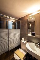 Dilion Hotel